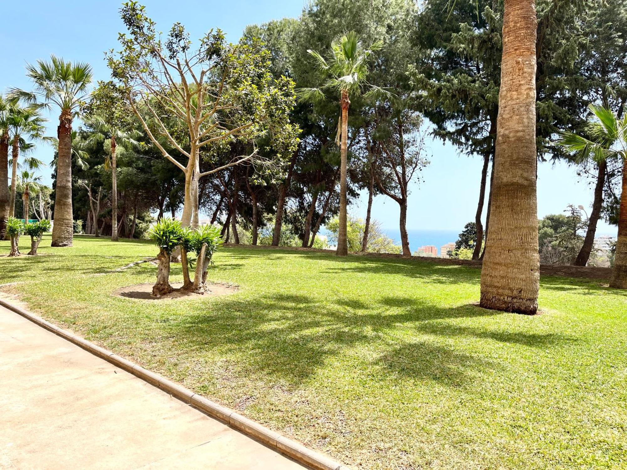 Cozy Central Studio Near The Beach Benalmadena Ngoại thất bức ảnh